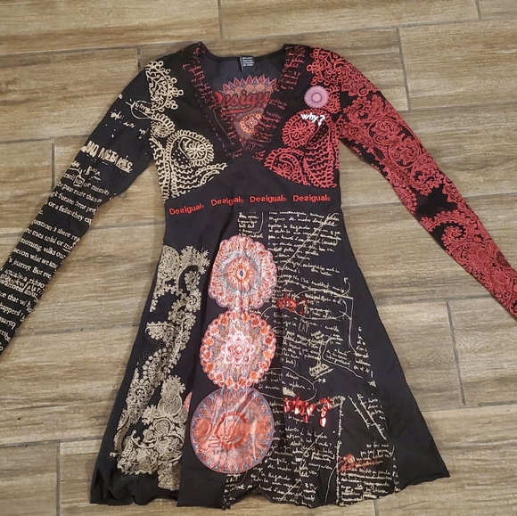Desigual Why? Collection Vest The End Dress. - Picture 3 of 16